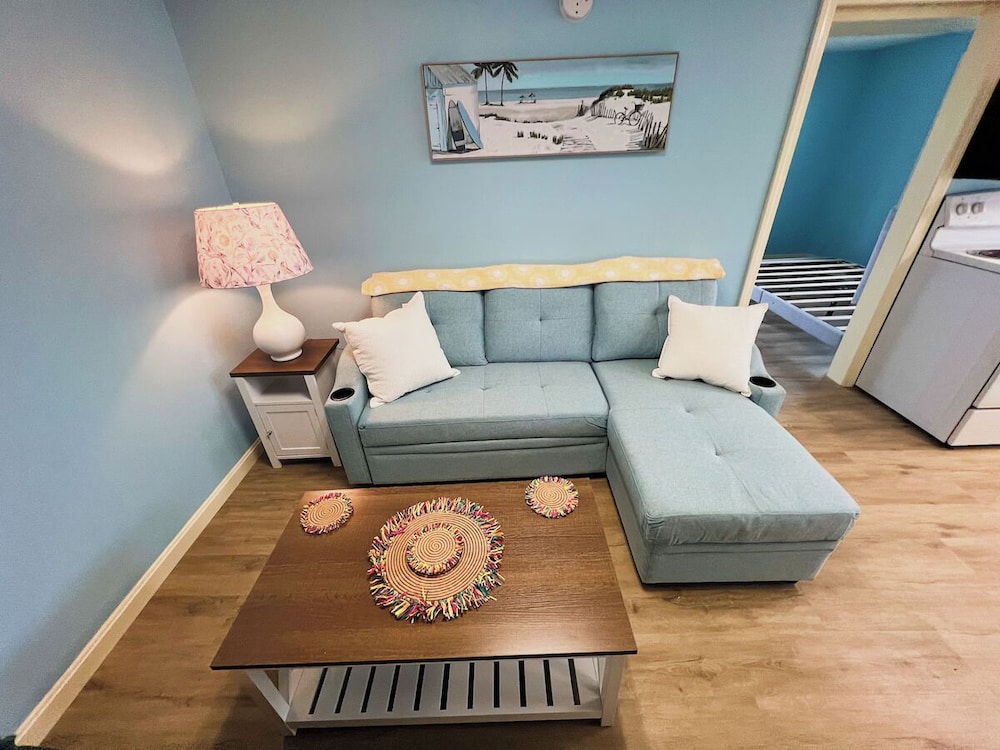 GREENKEY BEACH MOTEL