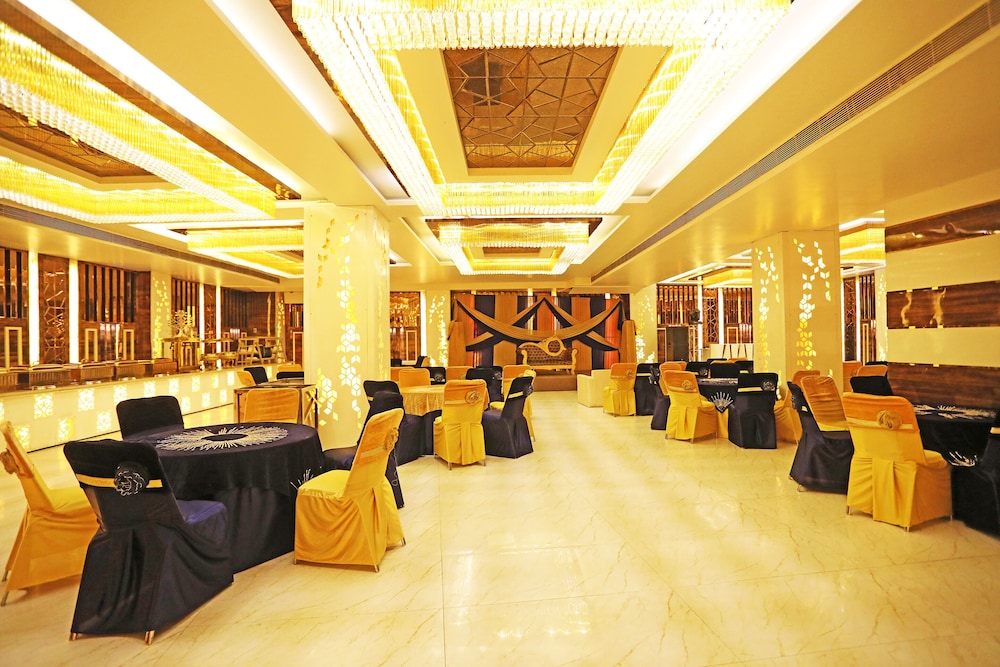 meeting & event spaces