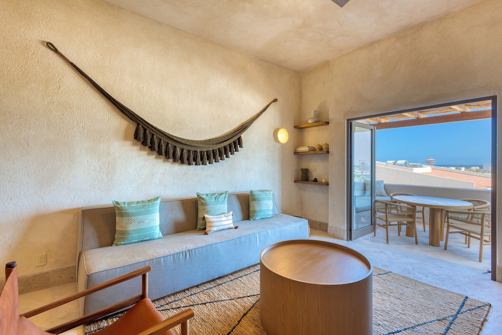 Casa Nima by Lumina