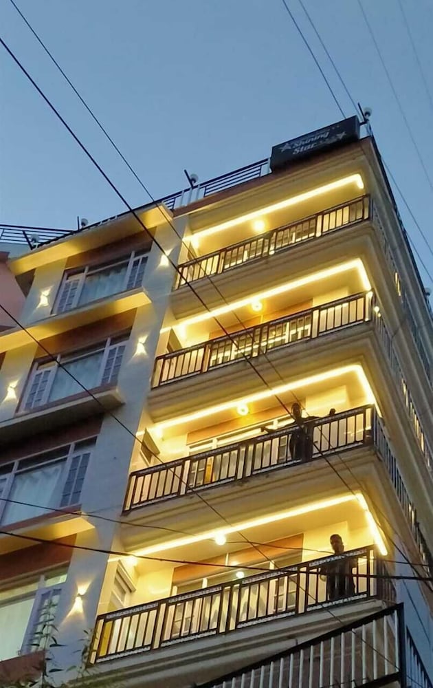 Hotel Shining Star