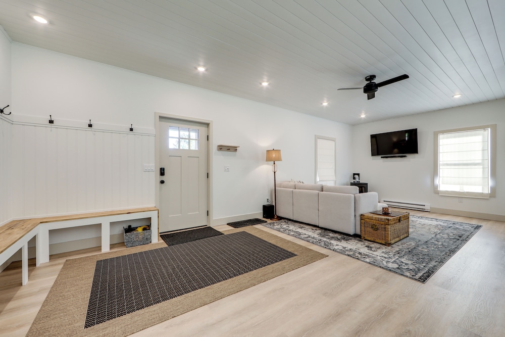 Near All-season Trails! Modern Copenhagen Cabin