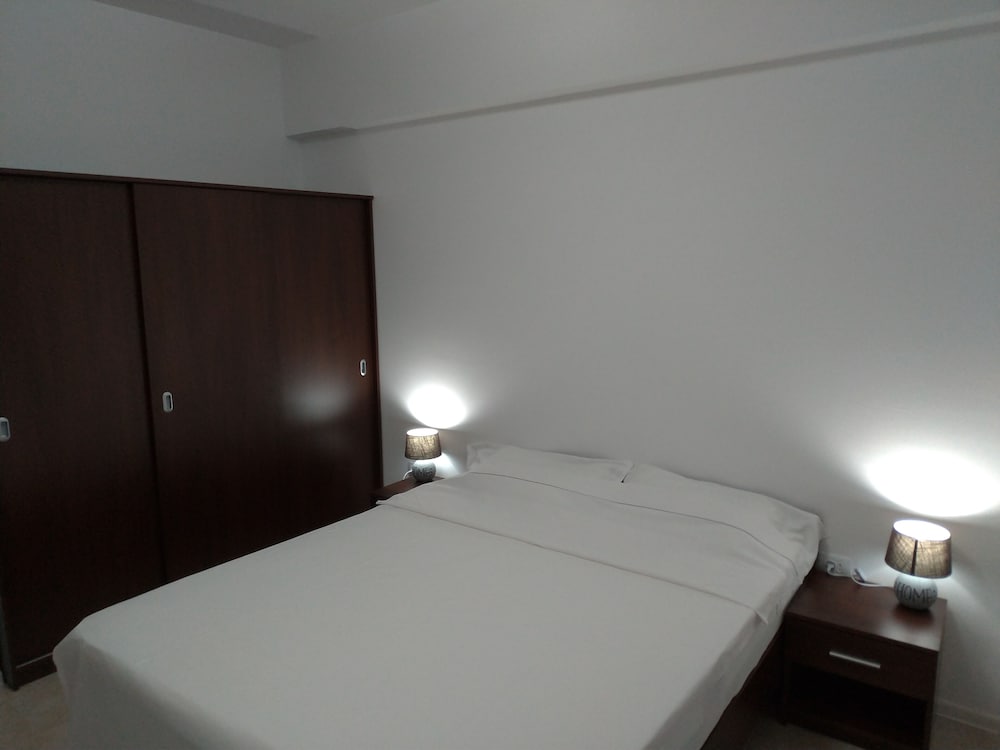 2 Appartments , Next to Each Other, on the Beach, Splendid View, max 10 Persons