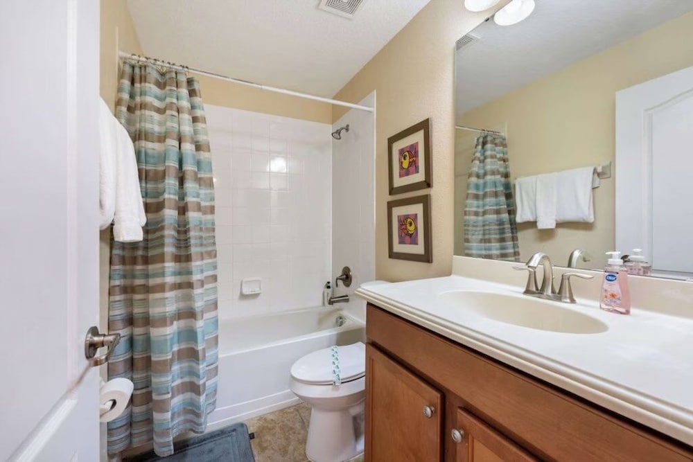 Sugar Palm Place 6 Bedroom Home