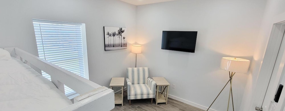 Villas De Laguna 3 3 Bedroom Townhouse