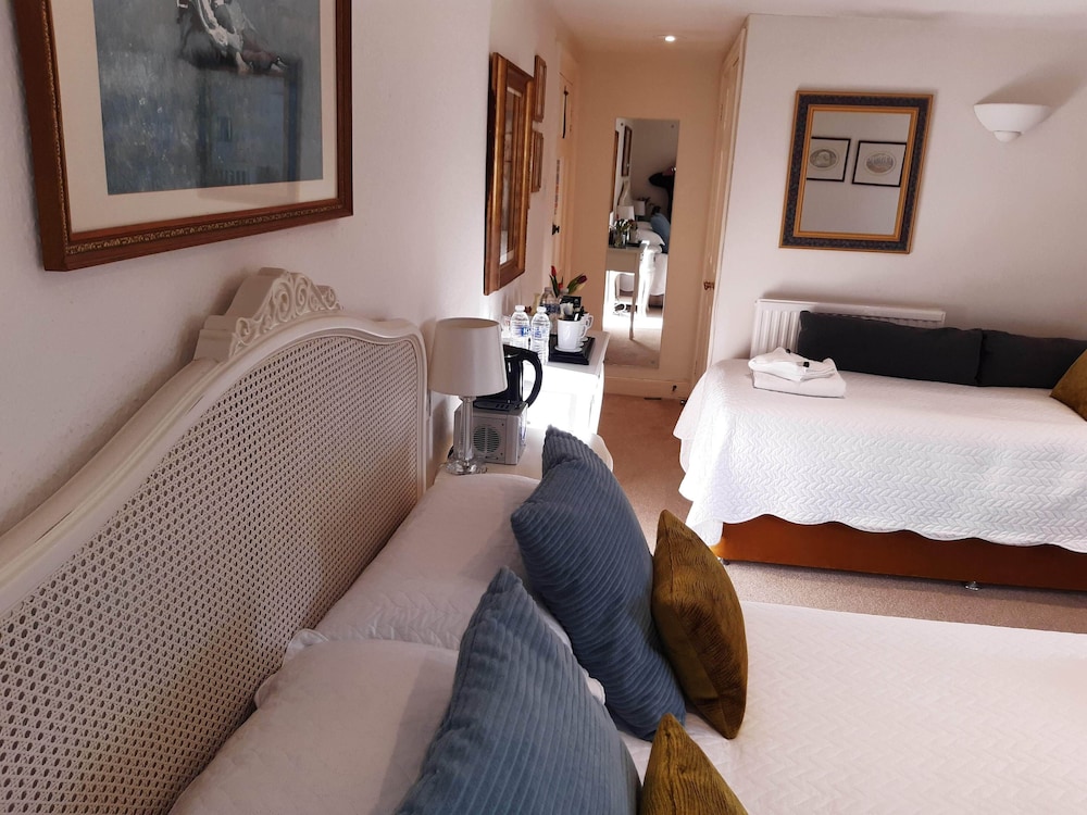 Brocks Guest House