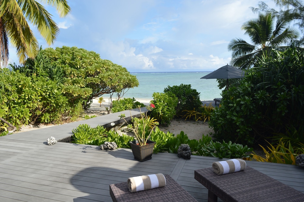 Aitutaki Escape