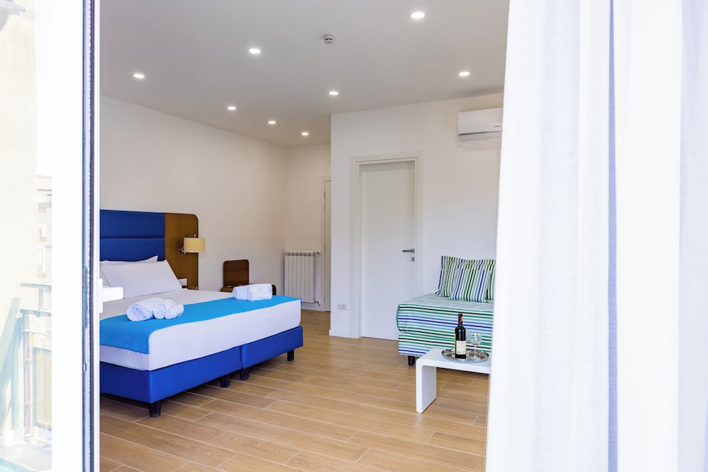 Carlo III guest house