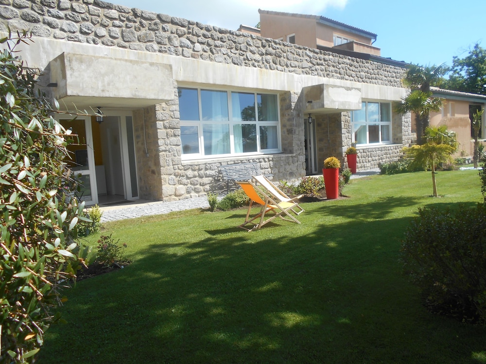 Chambres d'Hotes Les Palmiers view 4