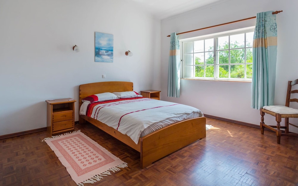 Montenegro Superbly Located Family Vila W