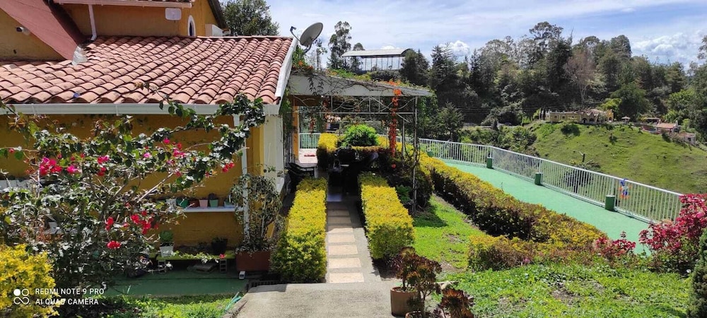Casa de Campo Con Vista a la Piedra