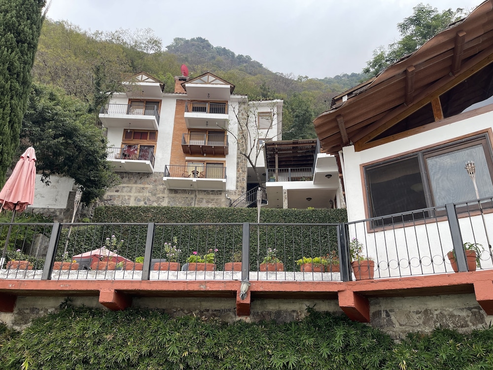 Atitlan Villas Qanajuyu