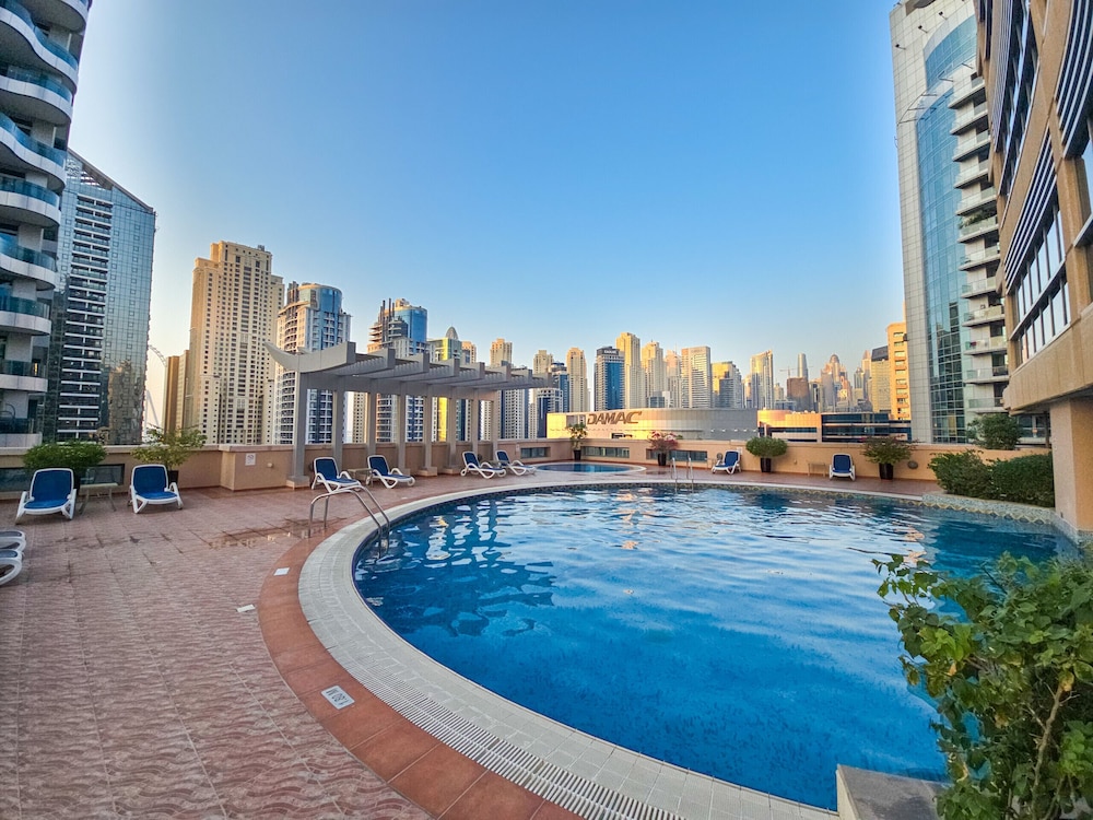 Easygo- Serene STU in Dubai Marina Zum