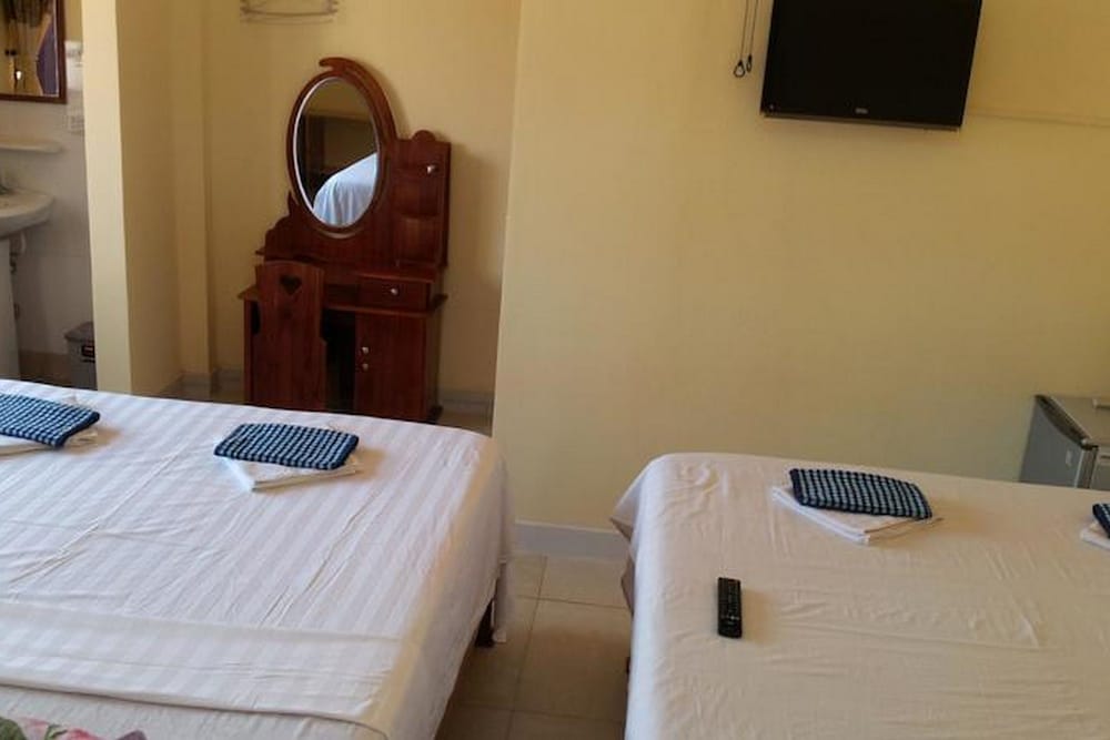 Homeland River Homestay