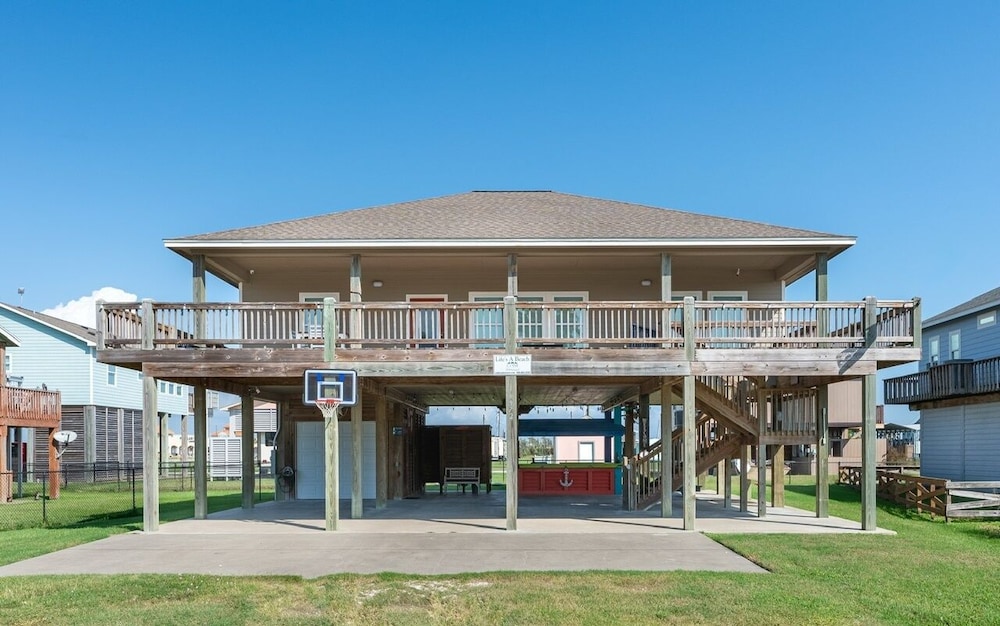 Life's A Beach 3 Bedroom Home