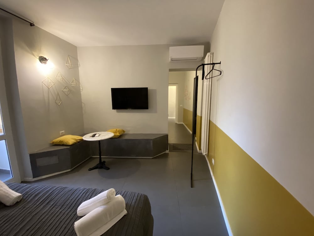 Cavour Urban Rooms