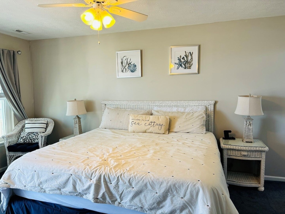 Nothin But Nett 5 Bedroom Home by RedAwning view 5