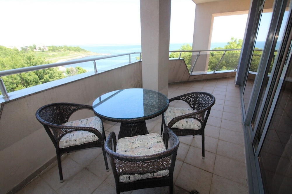 Menada Vris Apartments