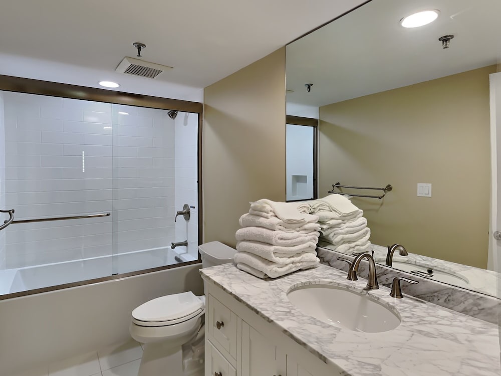 Breakers East by Southern Vacation Rentals