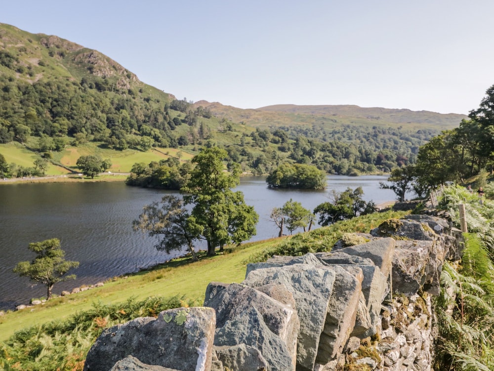 Helton Fell