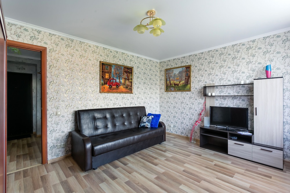 Apartment on Vorontsovskaya 44