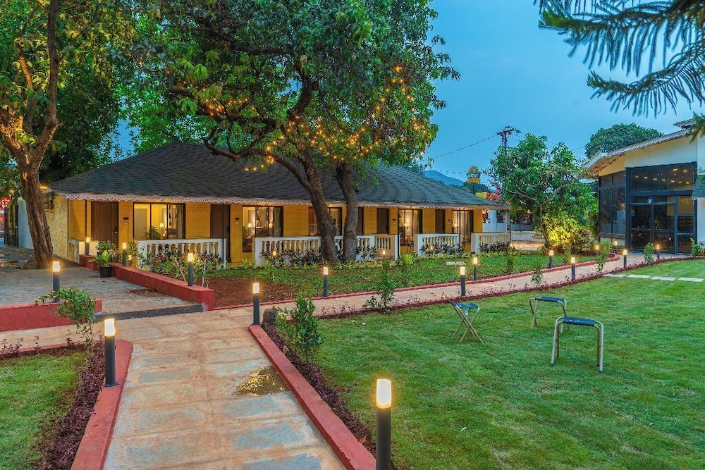 The Hosteller Lonavala City Centre
