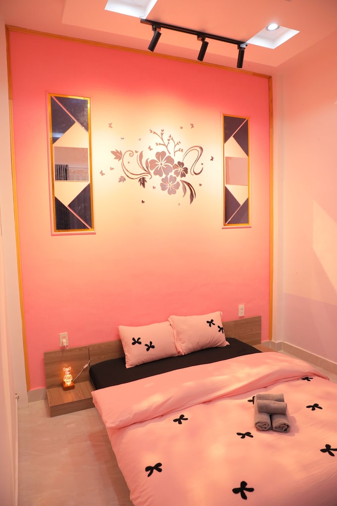 7 bedroom villa Flamingo Danang