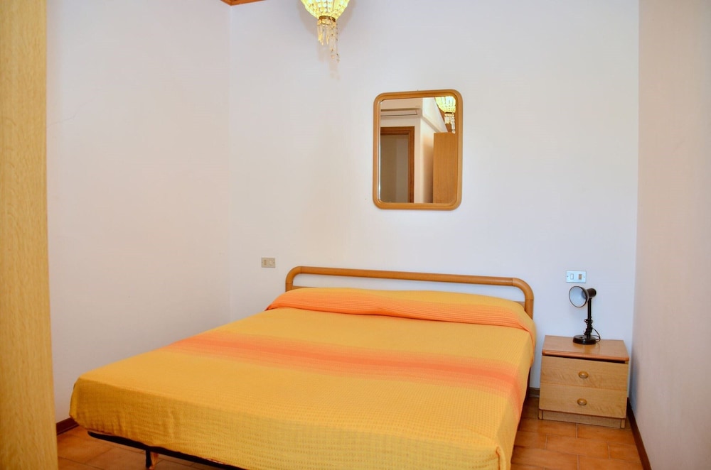 Cozy Flat With Balcony in Bibione