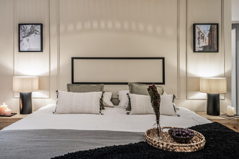 Pedra - 4 Bedrooms in Trafalgar