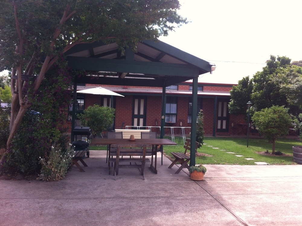 Mansfield Traveller's Lodge