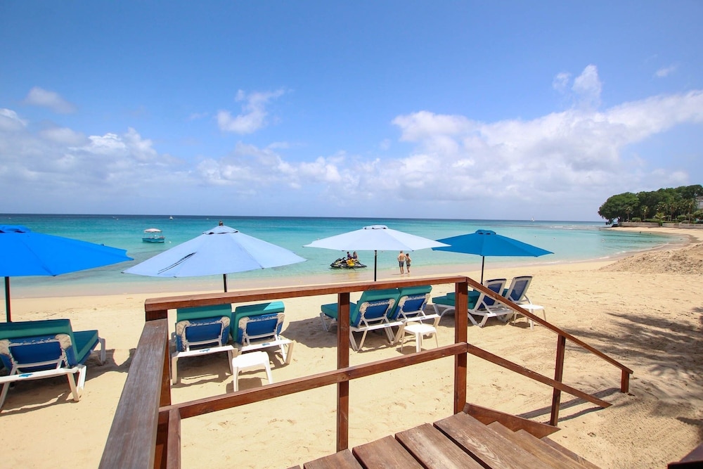 Bora Bora 4 Bedroom Home