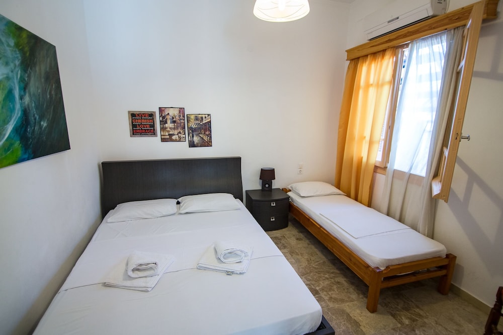 Margarita Apartments