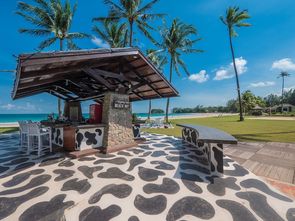 Indra Maya Pool Villas