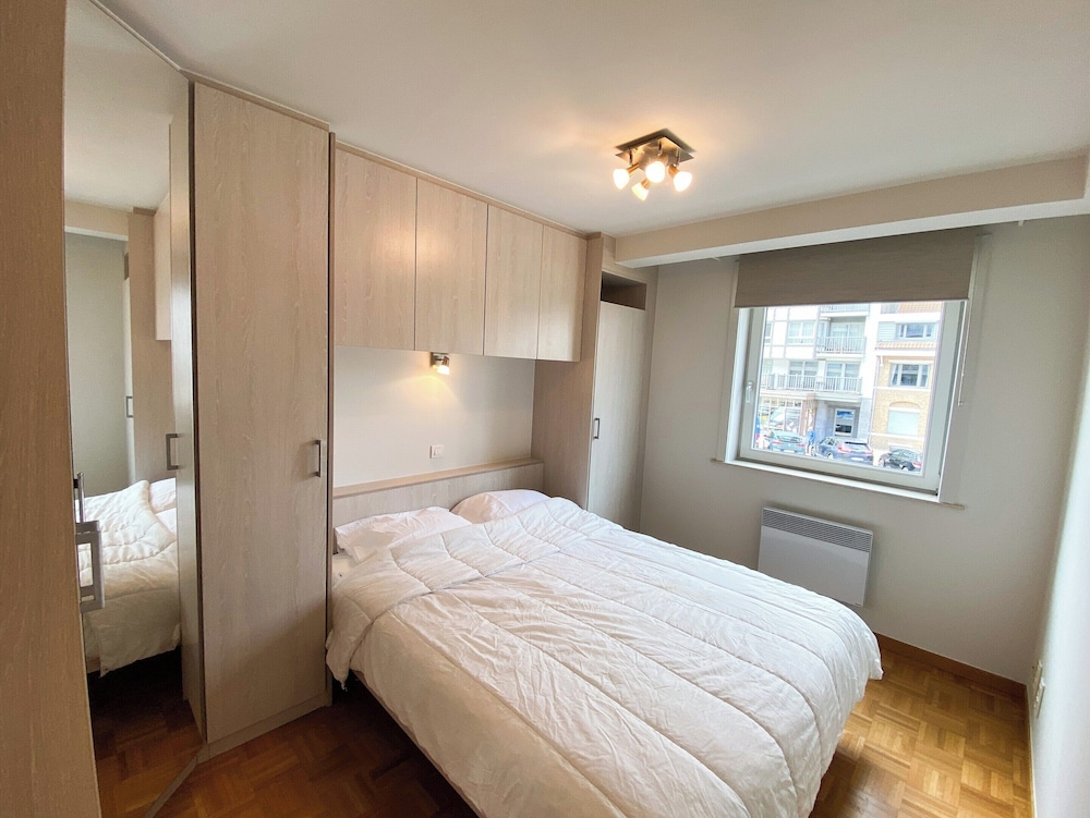 Apartment in Nieuwpoort-bad Near Beach