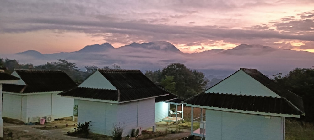 PAI SUNRISE CAMPING RESORT view 2