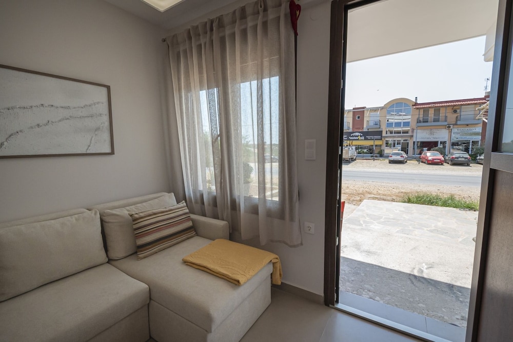 Amico Suites 2 by Rentals Pro - Nea Moudania