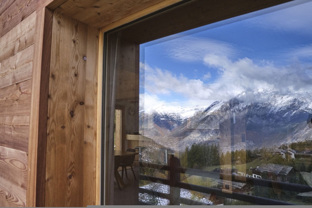 Beautiful Luxury Chalet Roy With Incredible Views