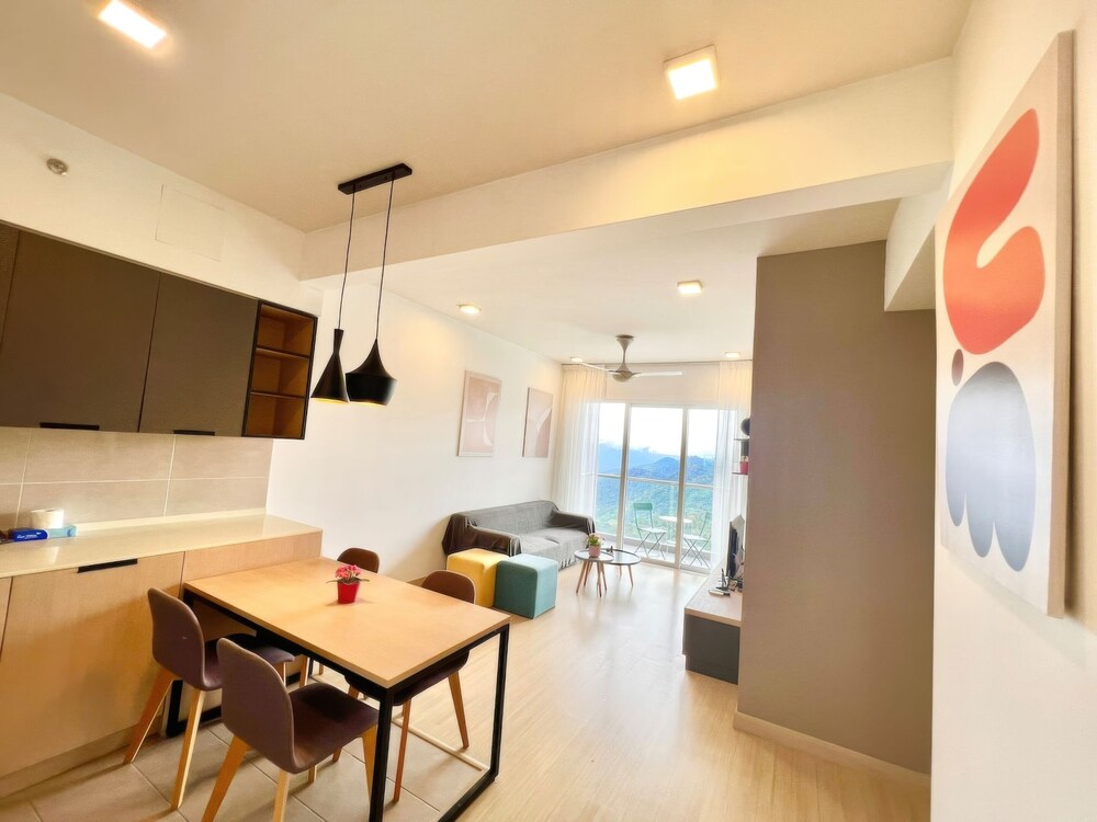 Windmill Upon Hills Retreat Apartments