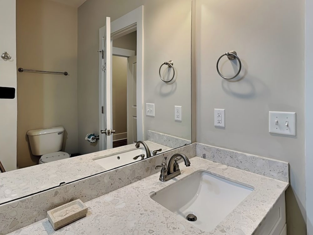 Sunshine Daydreams by Topsail Realty