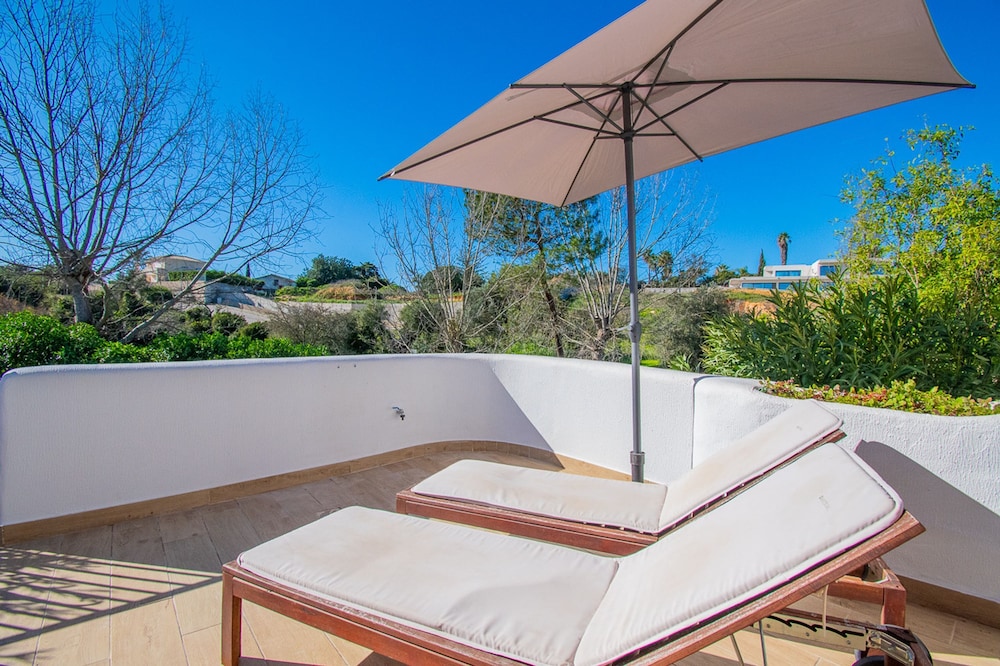 C63 C63 Quinta do Paraiso