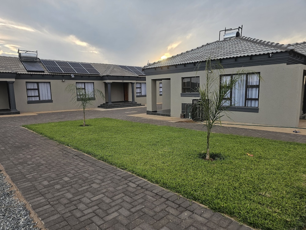 Vation Nation Guest House