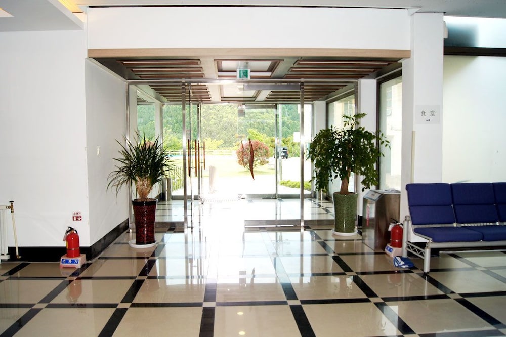 Geomunoreum Hostel