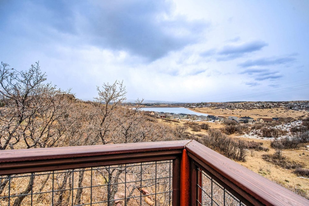 4brfireplace & Mountain Viewsdog-friendly & Hiking Nearby! view 4