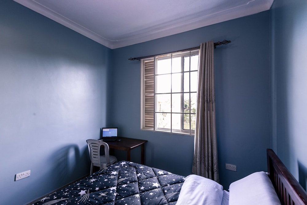 Lixan Parlour view 5