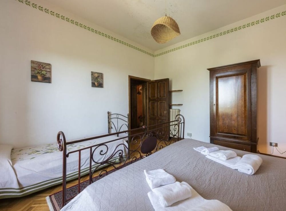Villa Montecchio Comfortable Holiday Residence view 4