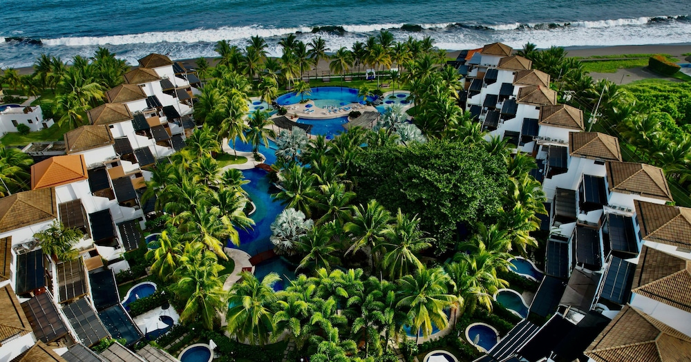 Villas Le Suisse Monterrico