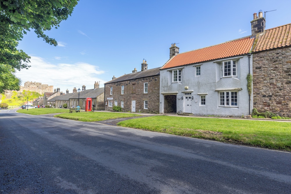 Village House - North East Escapes