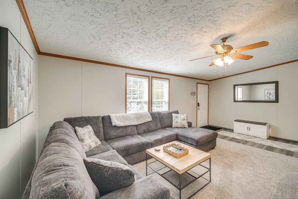 1 Mi to Geneva SP: Family Home w/ Game Room & Yard