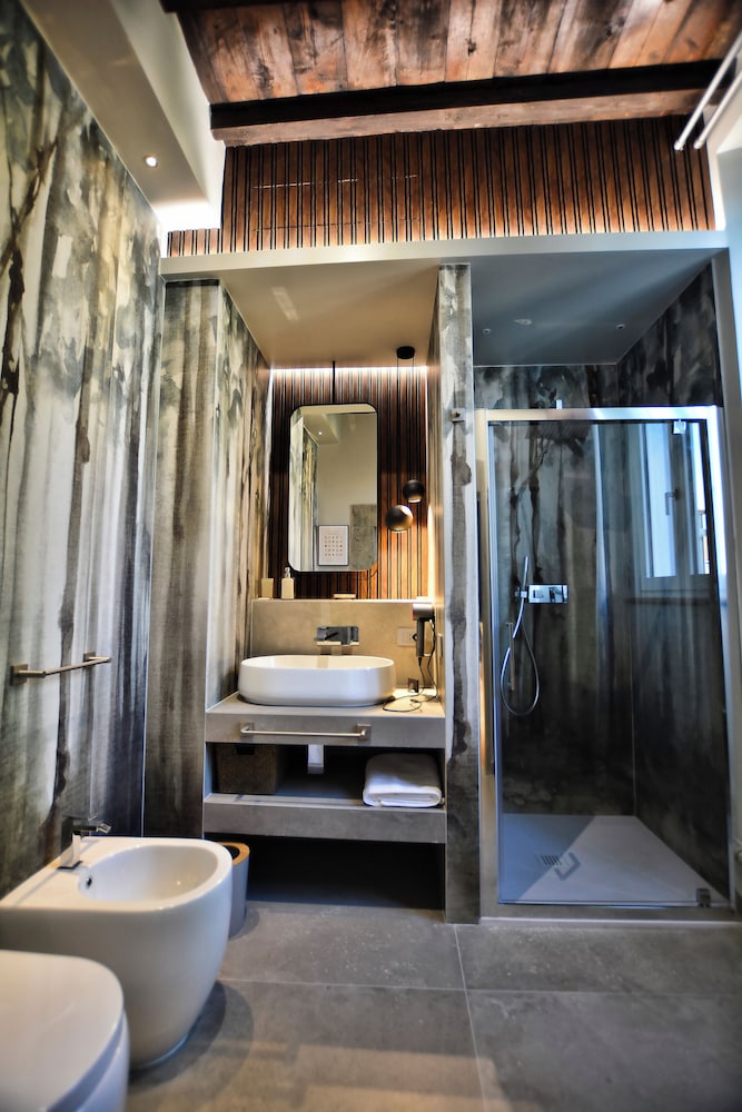 Corte Sospesa Guest House & Spa