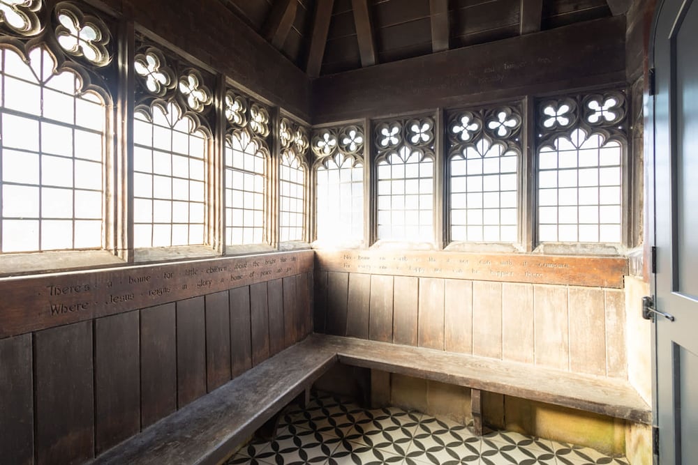 Host Stay The Tiny Chapel