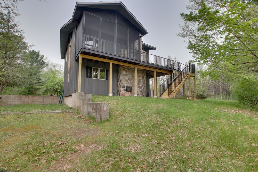 Riverfront Escape in Shawano on 3 Private Acres! view 3